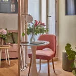 Hotel Atmospheres