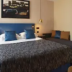 Atmospheres 4*