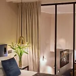Отель Atmospheres 4*