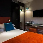 Отель Atmospheres 4*