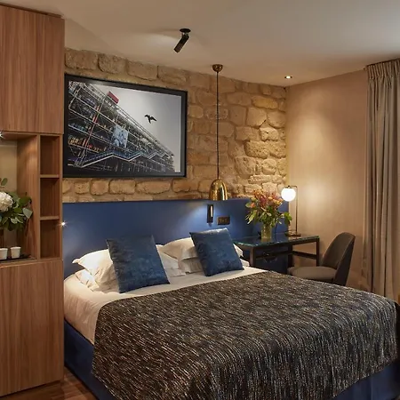 Hotel Atmospheres 4*