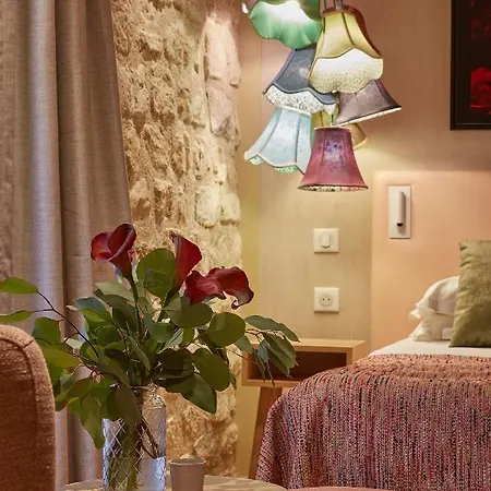 Atmospheres Hotel