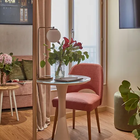 Hotel Atmospheres