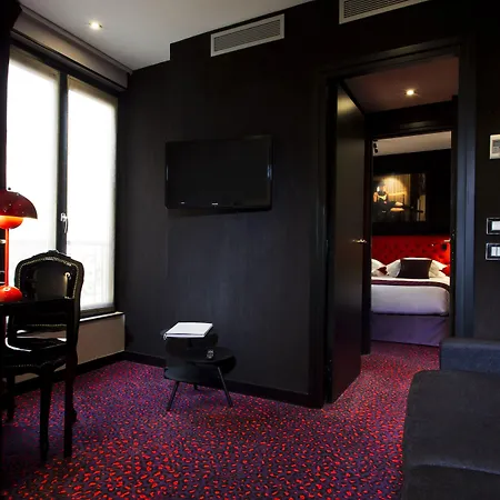 アトモスフェア ホテル