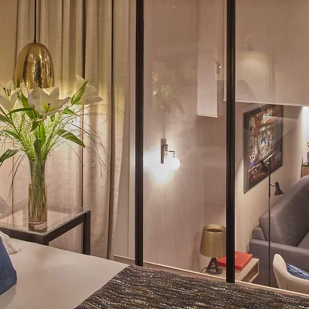 アトモスフェア 4* パリ