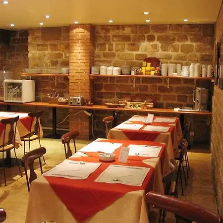 Hotel Atmospheres 4*