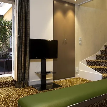 Hotel Atmospheres 4*