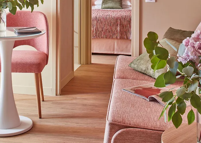 Atmospheres Hotel 4*