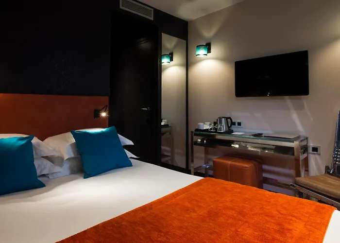 Hotel Atmospheres 4*