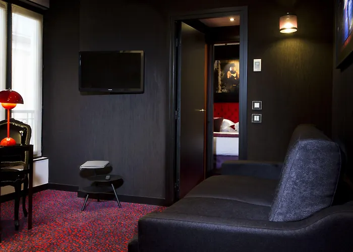 Hotel Atmospheres 4*