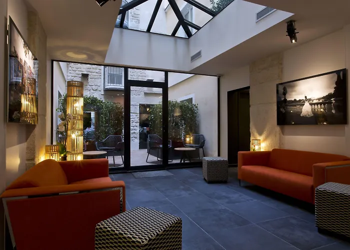 Hotel Atmospheres 4*