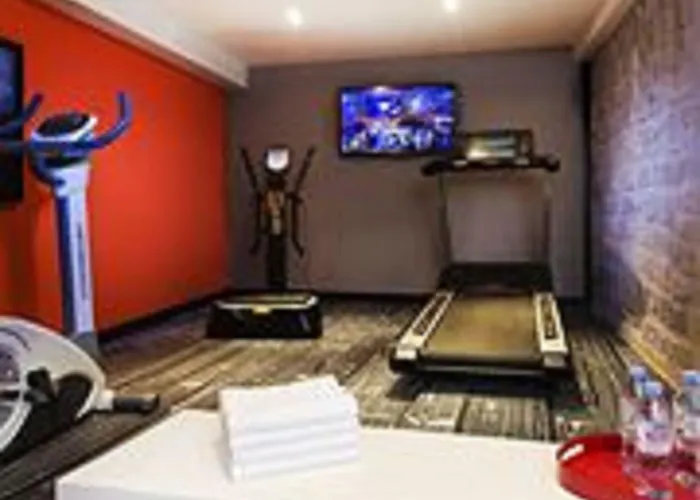 Hotel Atmospheres 4*