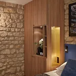호텔 앳모스피어 4*