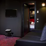 호텔 앳모스피어 4*